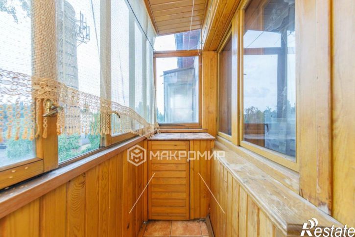 2-комн квартира улица Анри Барбюса, 6,  д. 6
