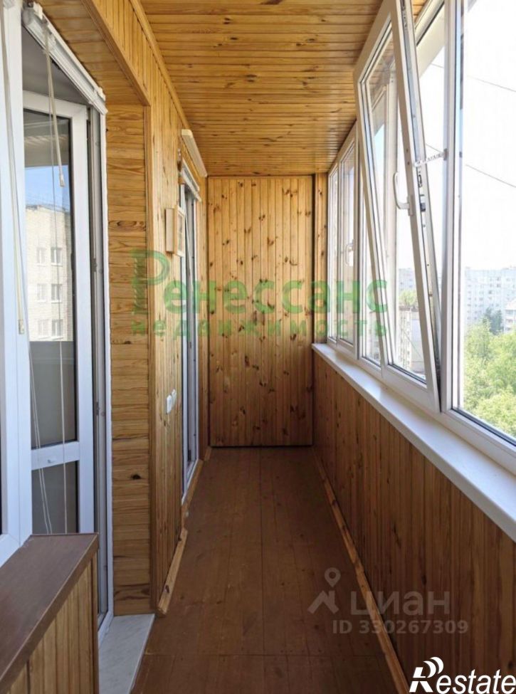 3-комн квартира ул Менжинского, 8,  д. 8