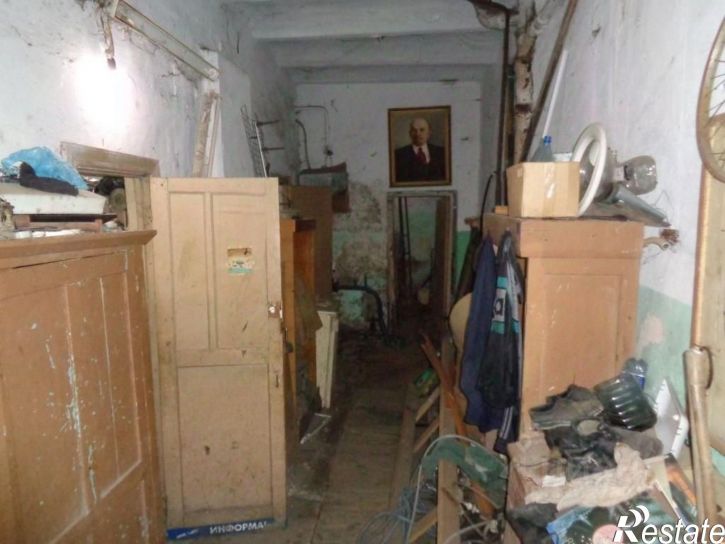 Помещение свободного назначения ул Калинина, 105,  д. 105