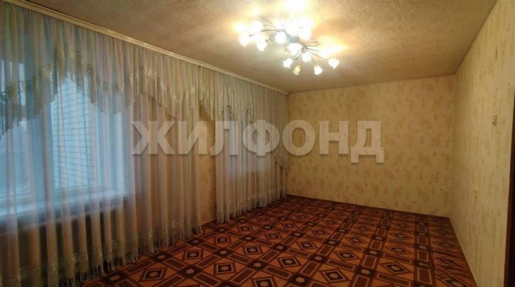3-комн квартира Унечская ул., д.99