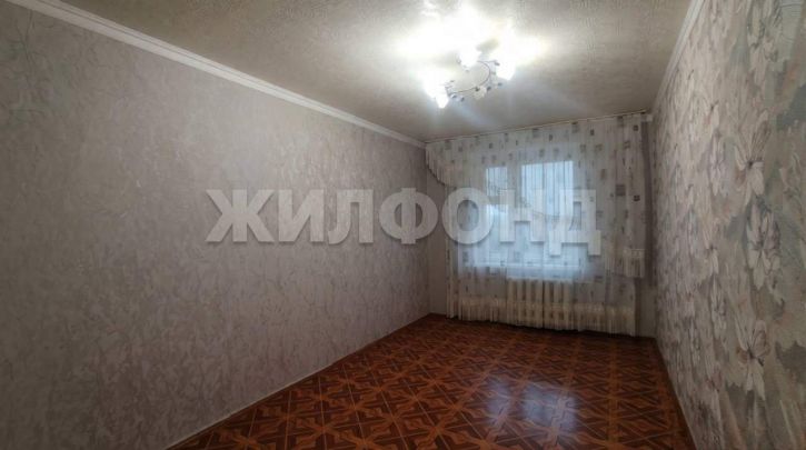 3-комн квартира Унечская ул., д.99