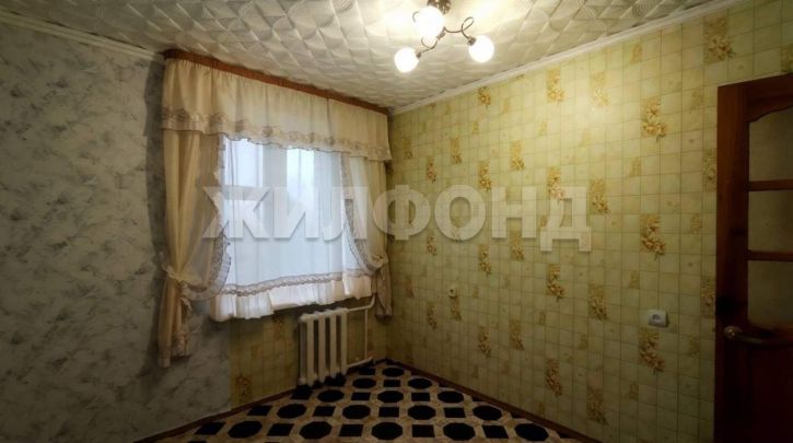 3-комн квартира Унечская ул., д.99