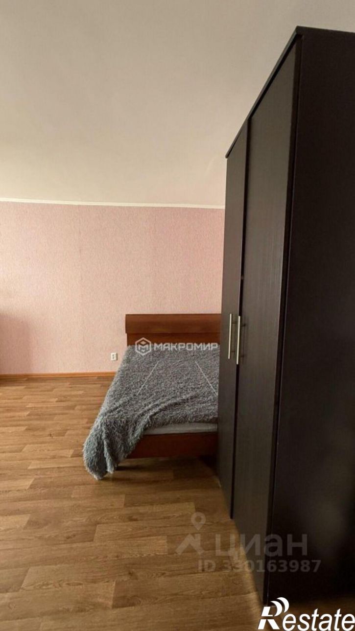 1-комн квартира улица Комарова, 59,  д. 59