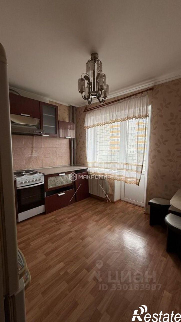 1-комн квартира улица Комарова, 59,  д. 59