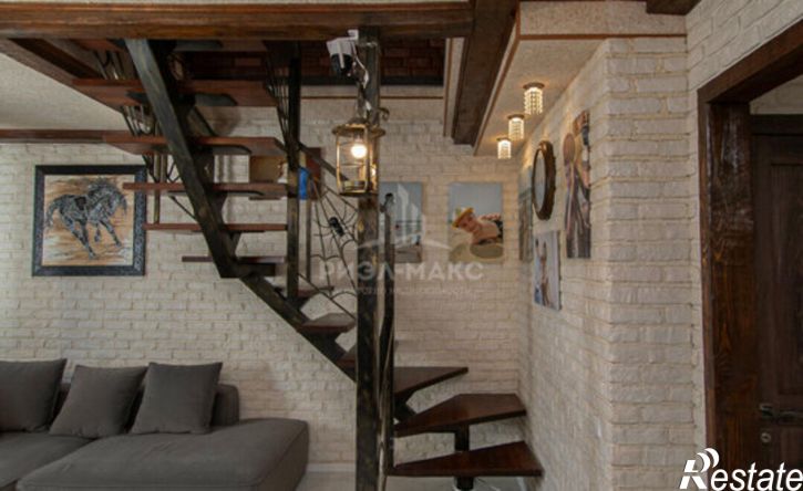 2-комн квартира улица Медведева, 56 к1,  д. 56 к1