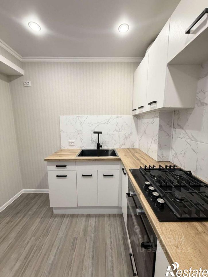 3-комн квартира ул Костычева, 33,  д. 33