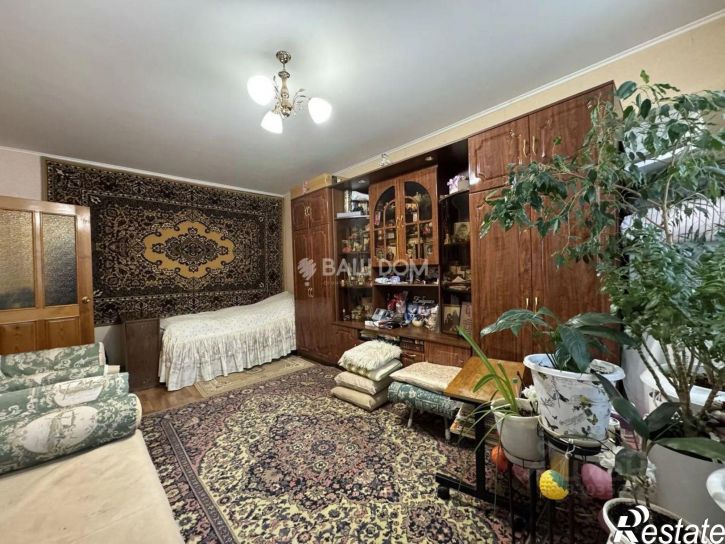 1-комн квартира улица Бурова, 43,  д. 43