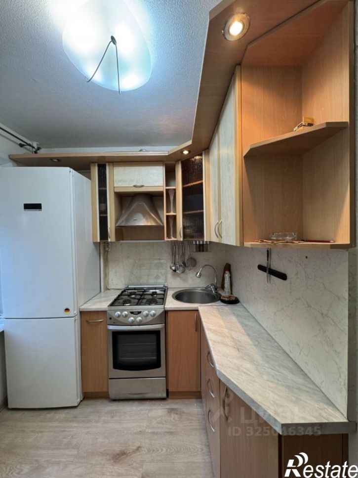 2-комн квартира ул Горбатова, 11,  д. 11