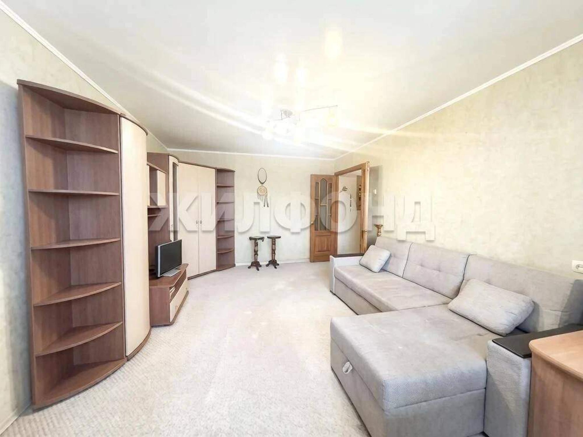 Купить квартиру за 4 950 000 рублей на Камозина ул., д.38