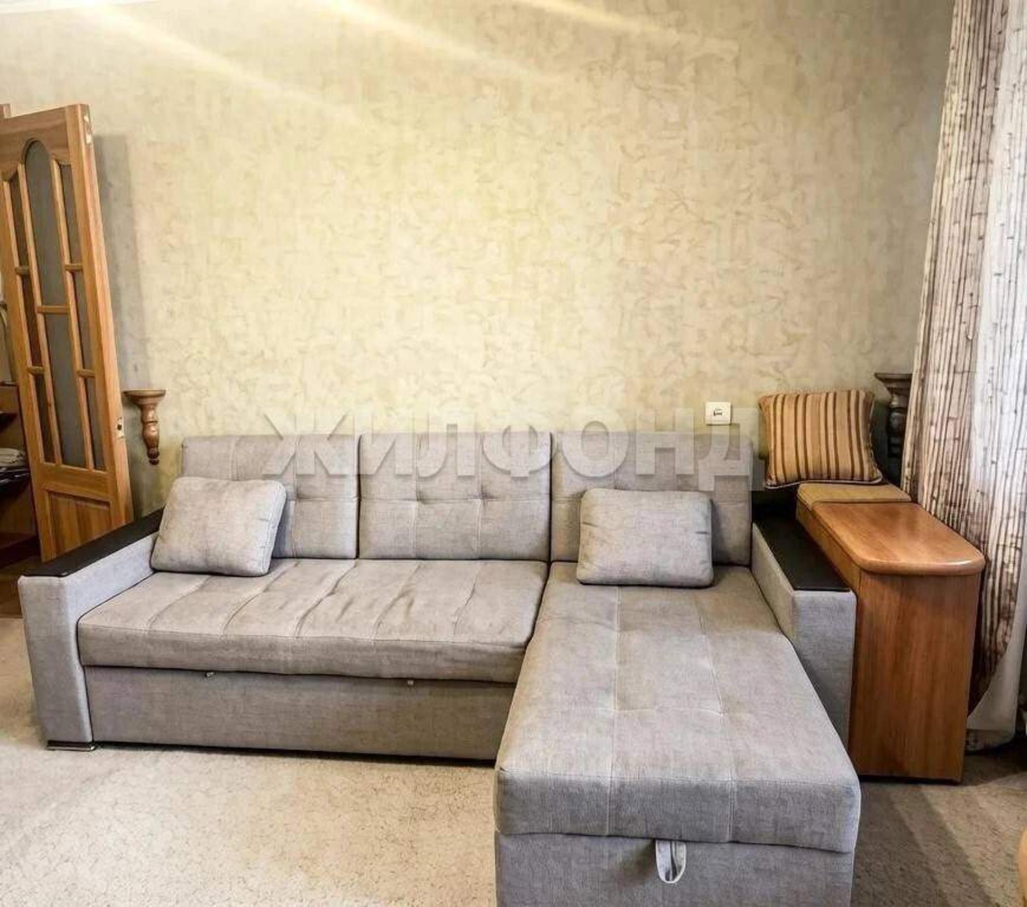 Купить квартиру за 4 950 000 рублей на Камозина ул., д.38