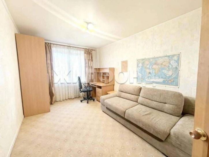 2-комн квартира Камозина ул., д.38