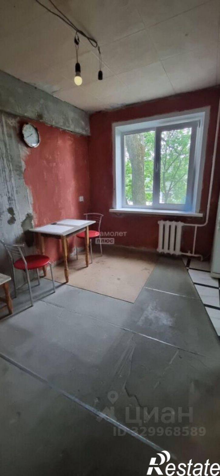 3-комн квартира ул Крапивницкого, 22,  д. 22