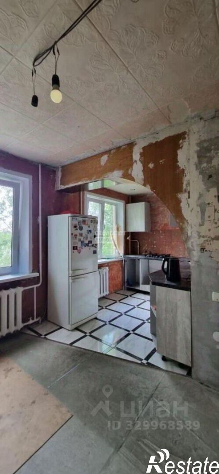 3-комн квартира ул Крапивницкого, 22,  д. 22