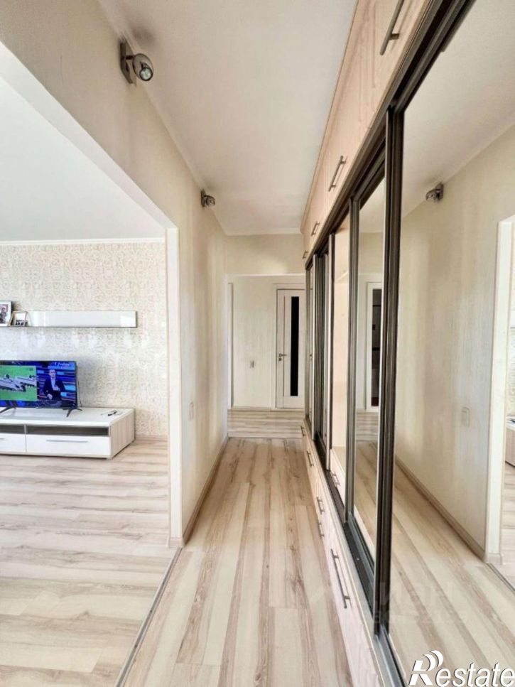 3-комн квартира ул Авиационная, 1,  д. 1