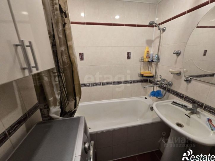 3-комн квартира ул Авиационная, 1,  д. 1