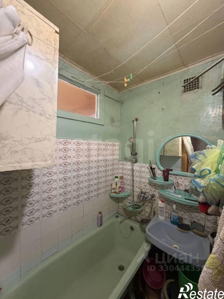 2-комн квартира улица Репина, 13,  д. 13