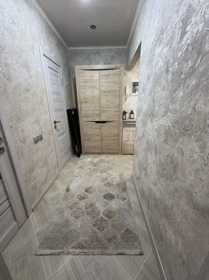 1-комн квартира Романа Брянского ул, 25