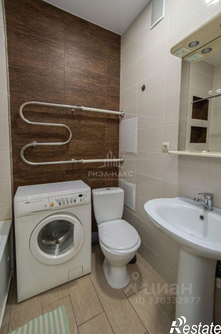 1-комн квартира улица Горбатова, 20,  д. 20