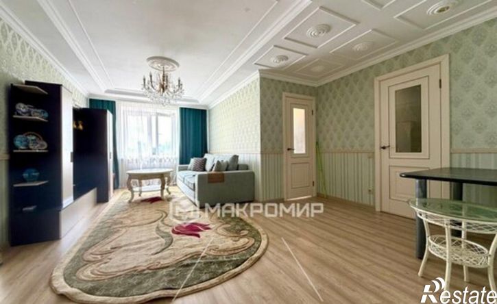 2-комн квартира улица Тютчева, 1,  д. 1