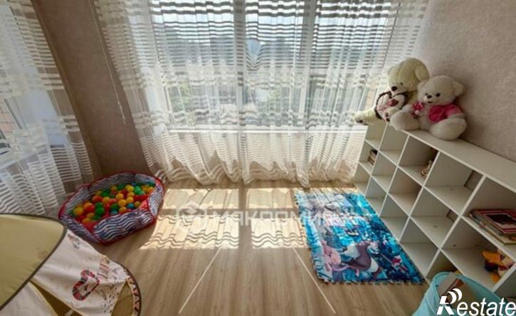 2-комн квартира улица Тютчева, 1,  д. 1