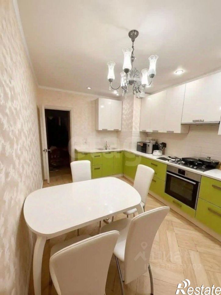 3-комн квартира ул Авиационная, 3,  д. 3