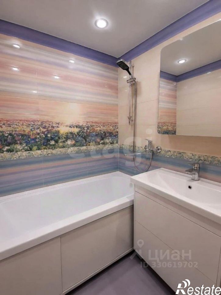 3-комн квартира ул Авиационная, 3,  д. 3