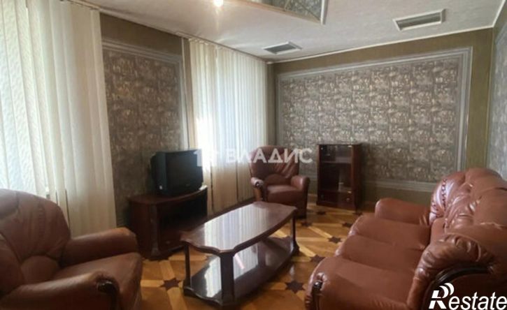 3-комн квартира ул Есенина, 30,  д. 30