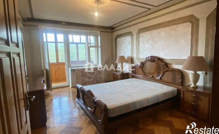 3-комн квартира ул Есенина, 30,  д. 30