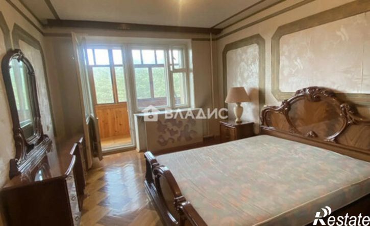 3-комн квартира ул Есенина, 30,  д. 30