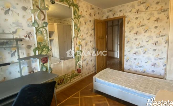 3-комн квартира ул Есенина, 30,  д. 30