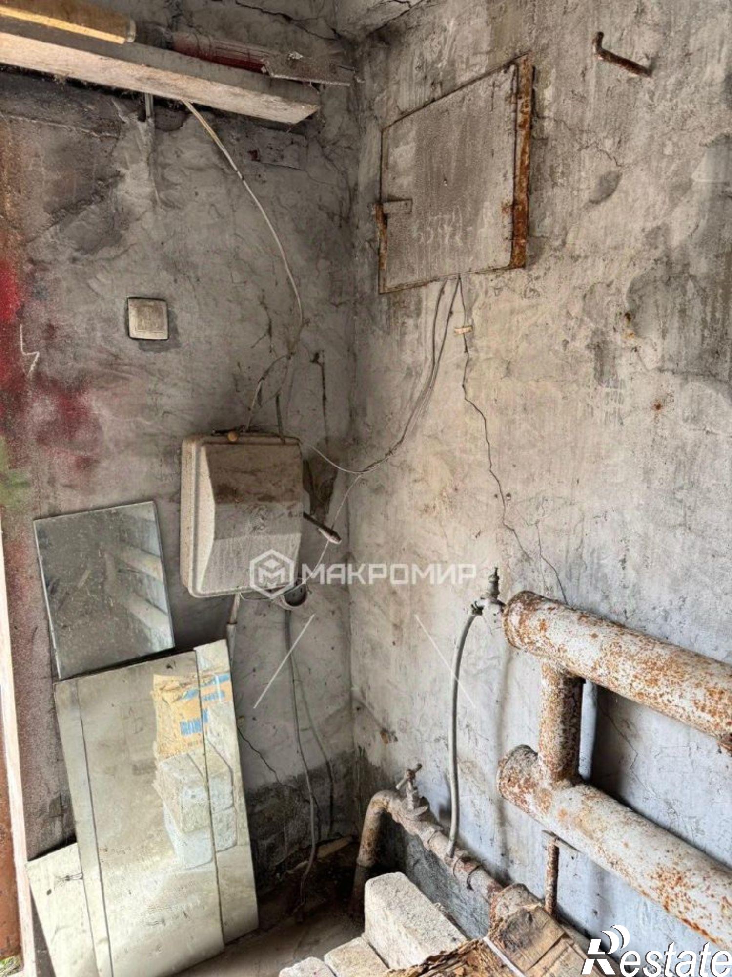 Купить гараж, место в паркинге за 548 090 рублей на улица Ульянова, 122