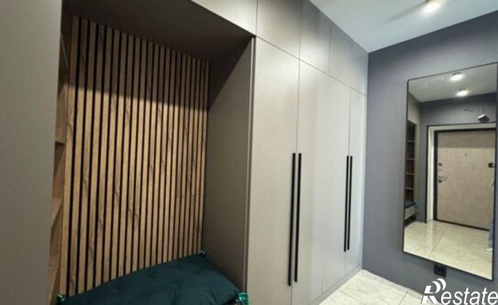2-комн квартира улица Ульянова, 24,  д. 24