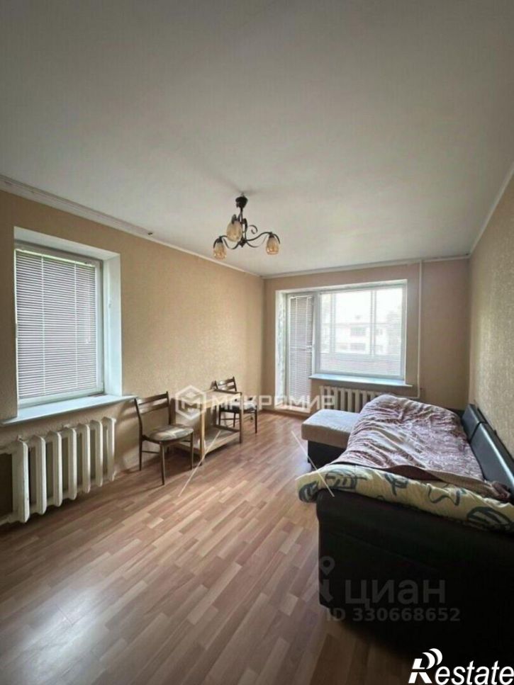 2-комн квартира улица Емлютина, 42,  д. 42