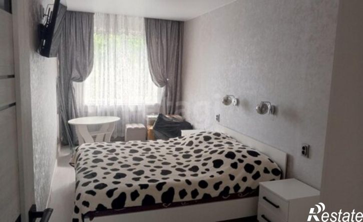 2-комн квартира улица Крапивницкого, 22,  д. 22