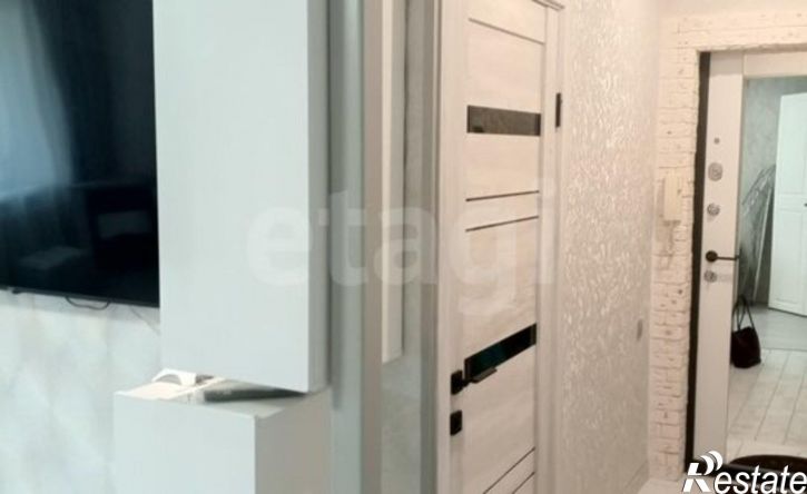2-комн квартира улица Крапивницкого, 22,  д. 22