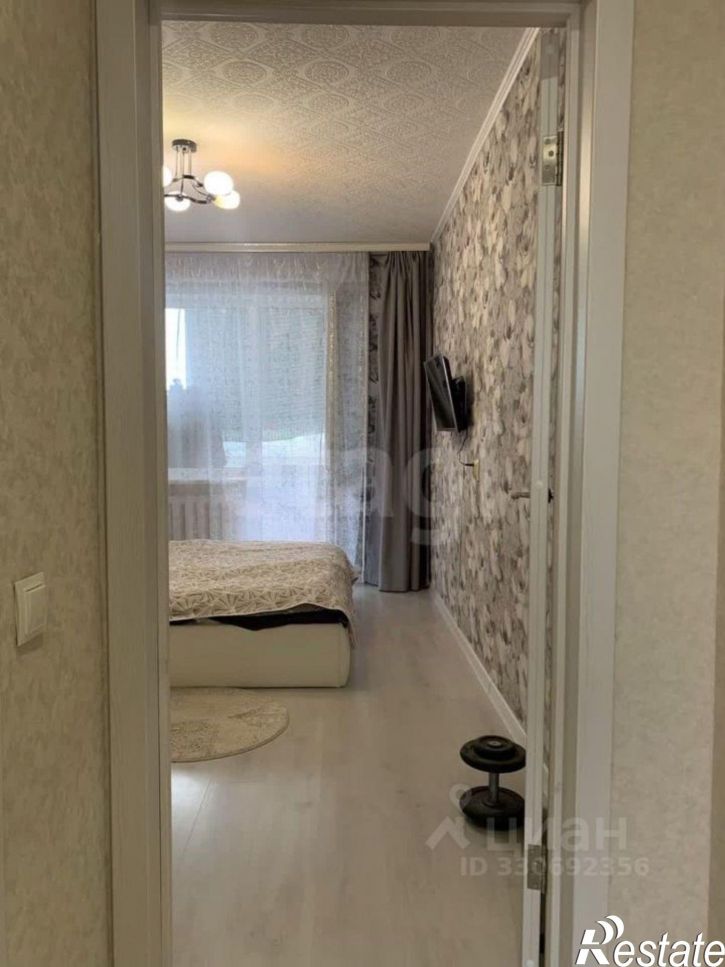 3-комн квартира улица Романа Брянского, 5,  д. 5