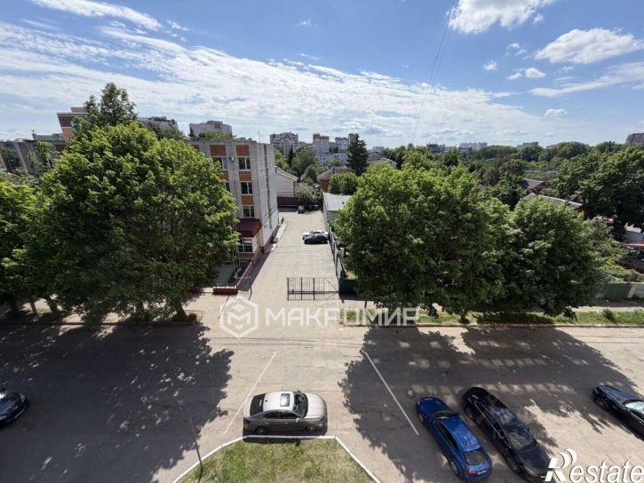 2-комн квартира улица Тютчева, 1,  д. 1