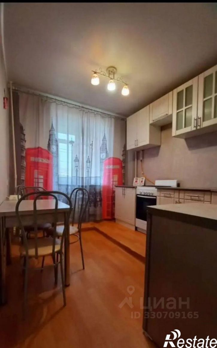 1-комн квартира Новозыбковская улица, 11А,  д. 11А