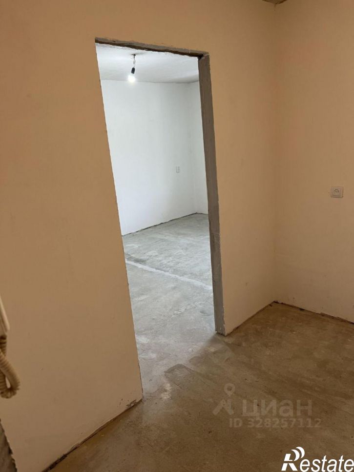 2-комн квартира улица Менжинского, 8,  д. 8