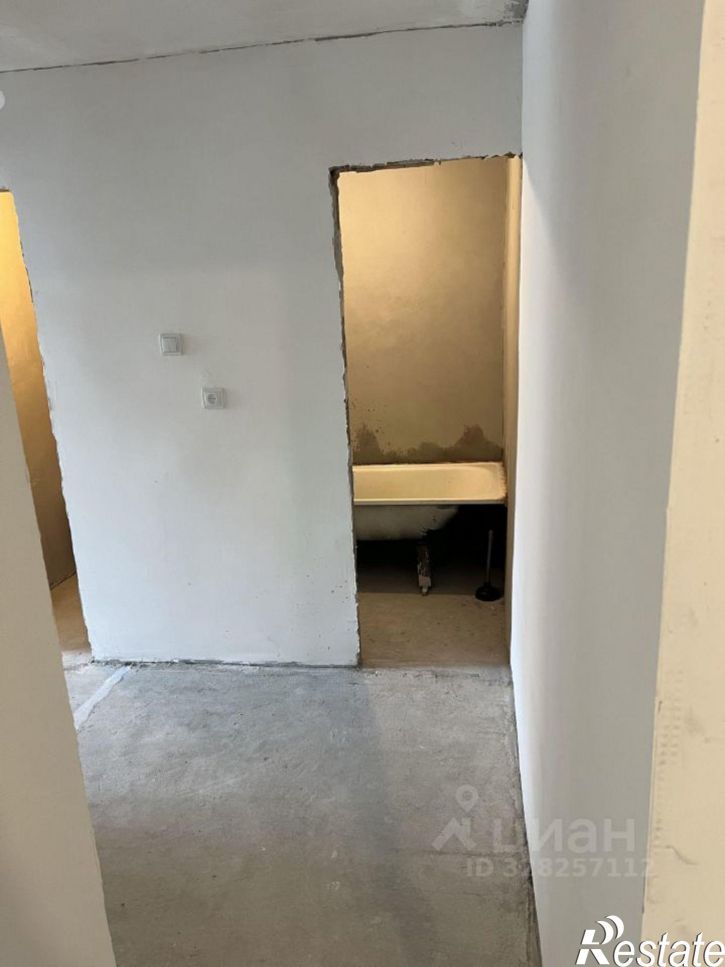 2-комн квартира улица Менжинского, 8,  д. 8