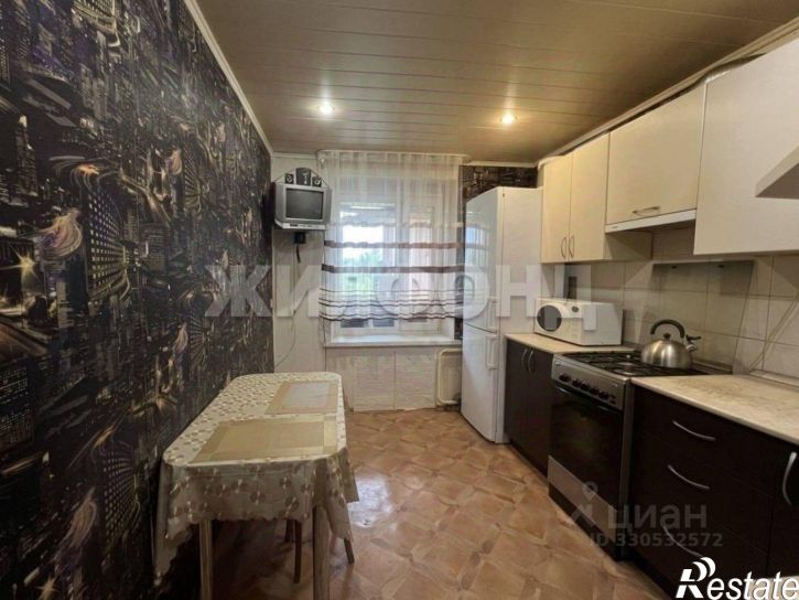 3-комн квартира улица Володарского, 5 к1,  д. 5 к1