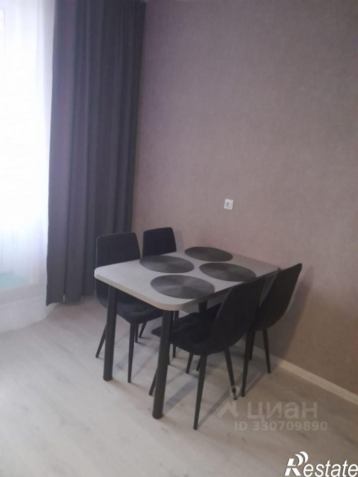 2-комн квартира улица Горняков, 7,  д. 7