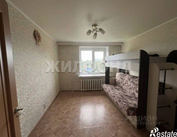 3-комн квартира улица Володарского, 5 к1,  д. 5 к1
