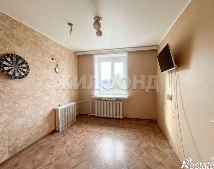 3-комн квартира улица Володарского, 5 к1,  д. 5 к1