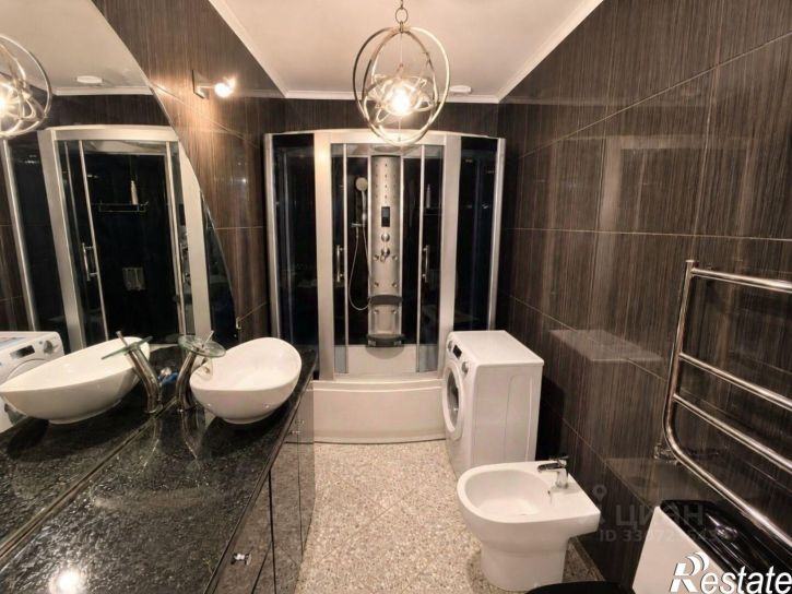 3-комн квартира улица Софьи Перовской, 1,  д. 1