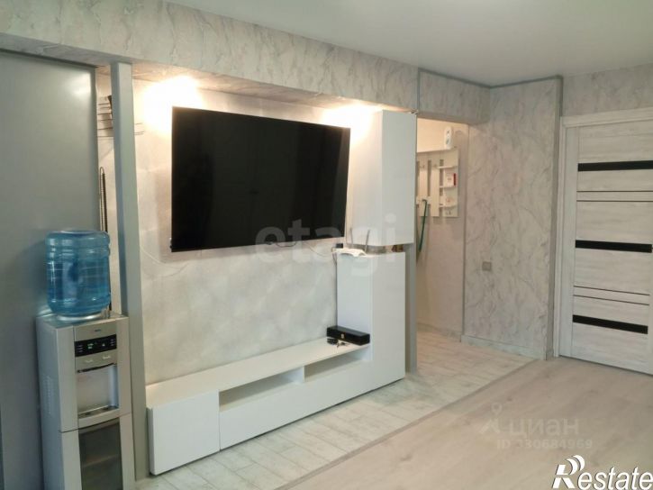 2-комн квартира улица Крапивницкого, 22,  д. 22