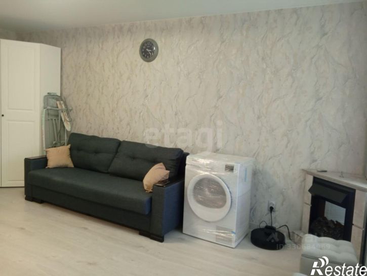 2-комн квартира улица Крапивницкого, 22,  д. 22