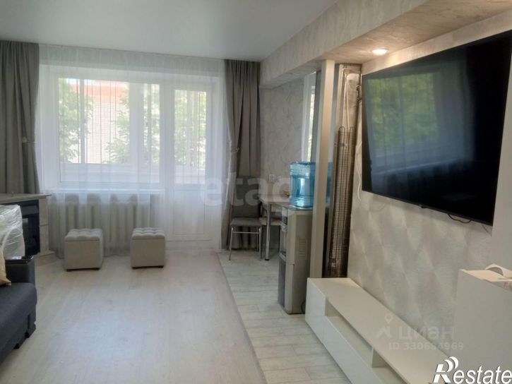 2-комн квартира улица Крапивницкого, 22,  д. 22