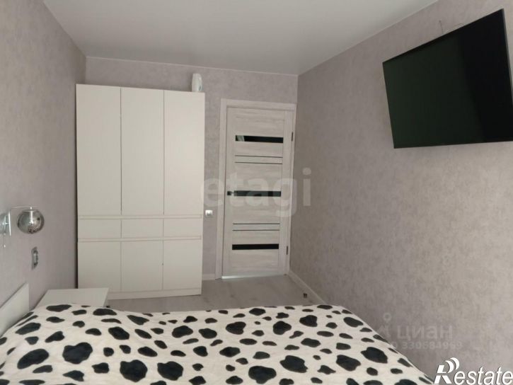 2-комн квартира улица Крапивницкого, 22,  д. 22