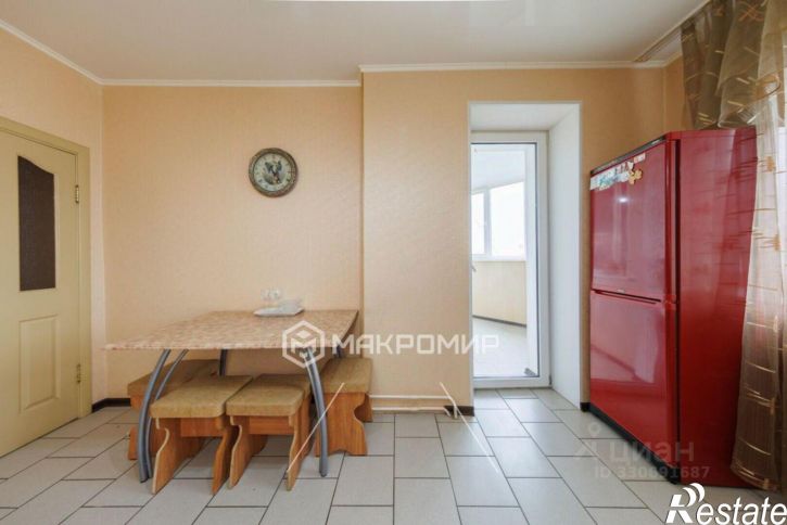 3-комн квартира ул Крахмалева, 39,  д. 39